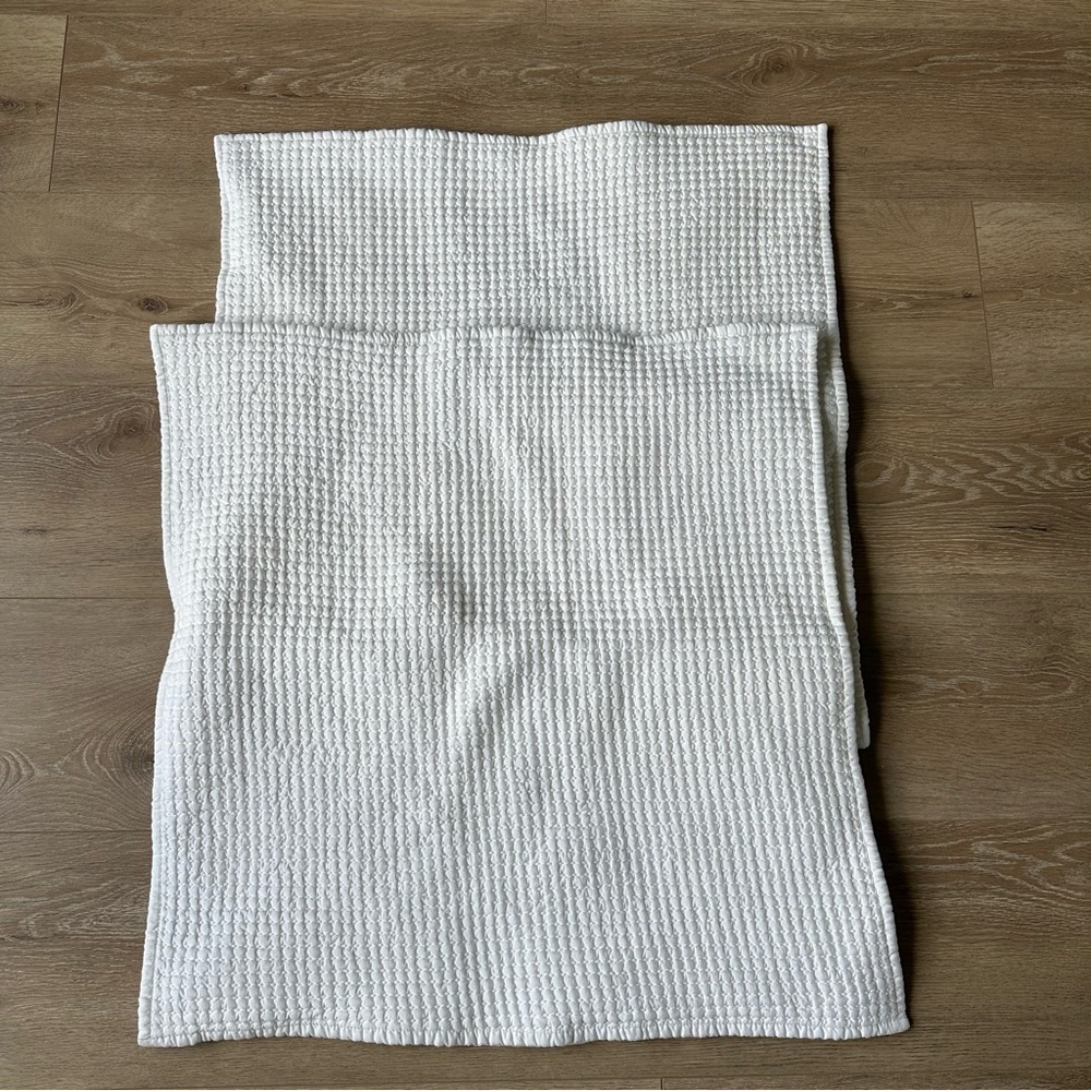 Crate & Barrel Nora Euro Sham Cream Pillow Covers 26”x 26”